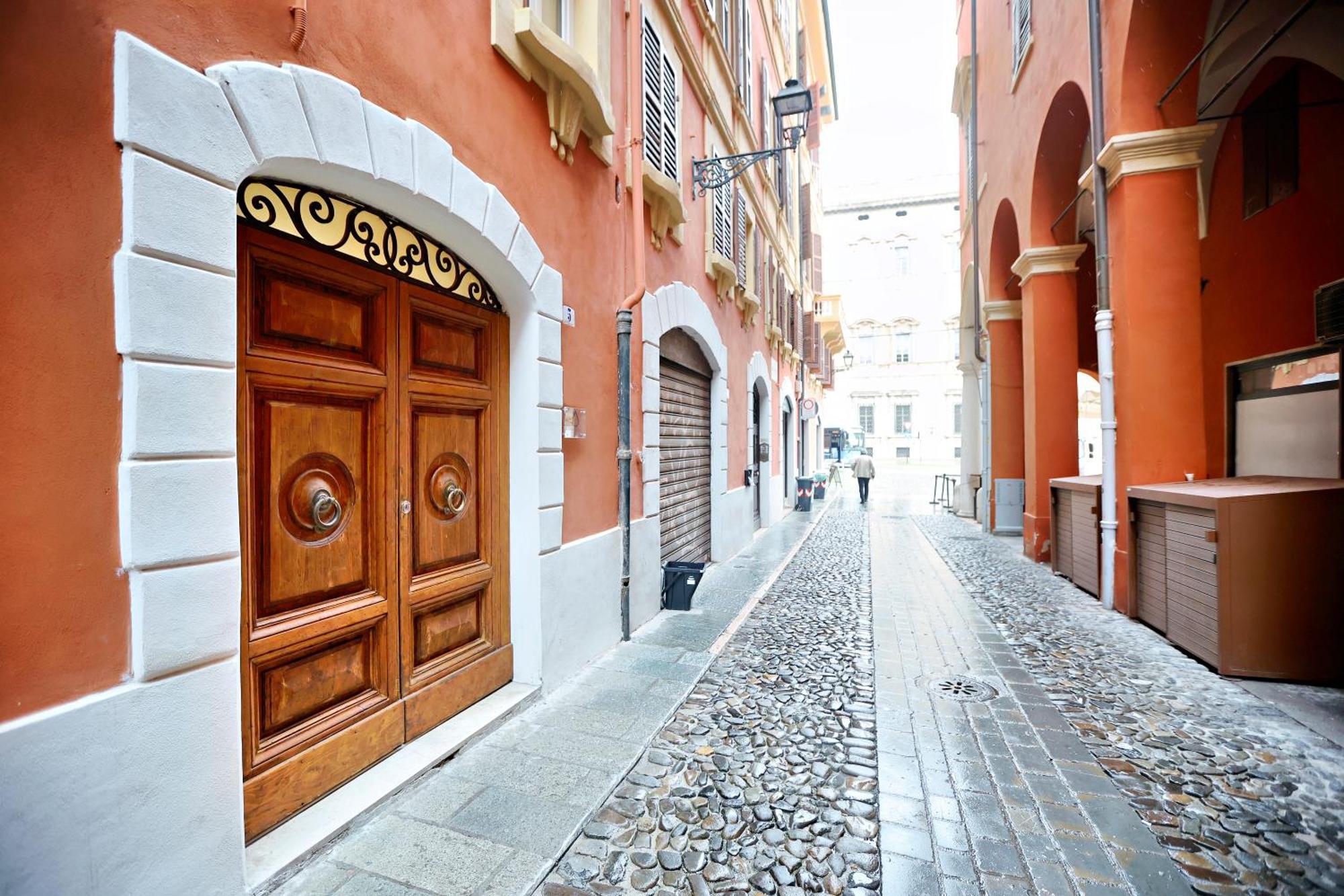 Loggia Dei Lovoleti Suite Módena Exterior foto